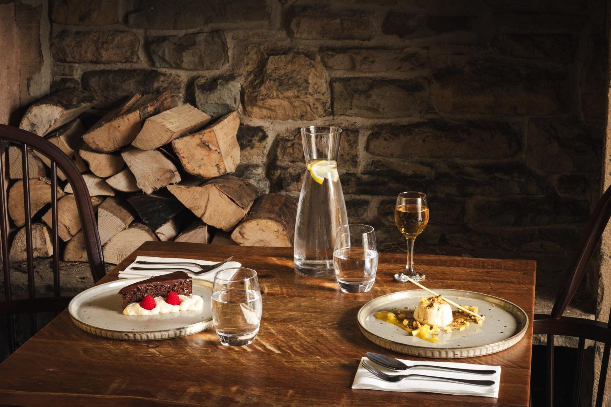 The Pilsley Inn - Chatsworth Baslow Exteriér fotografie