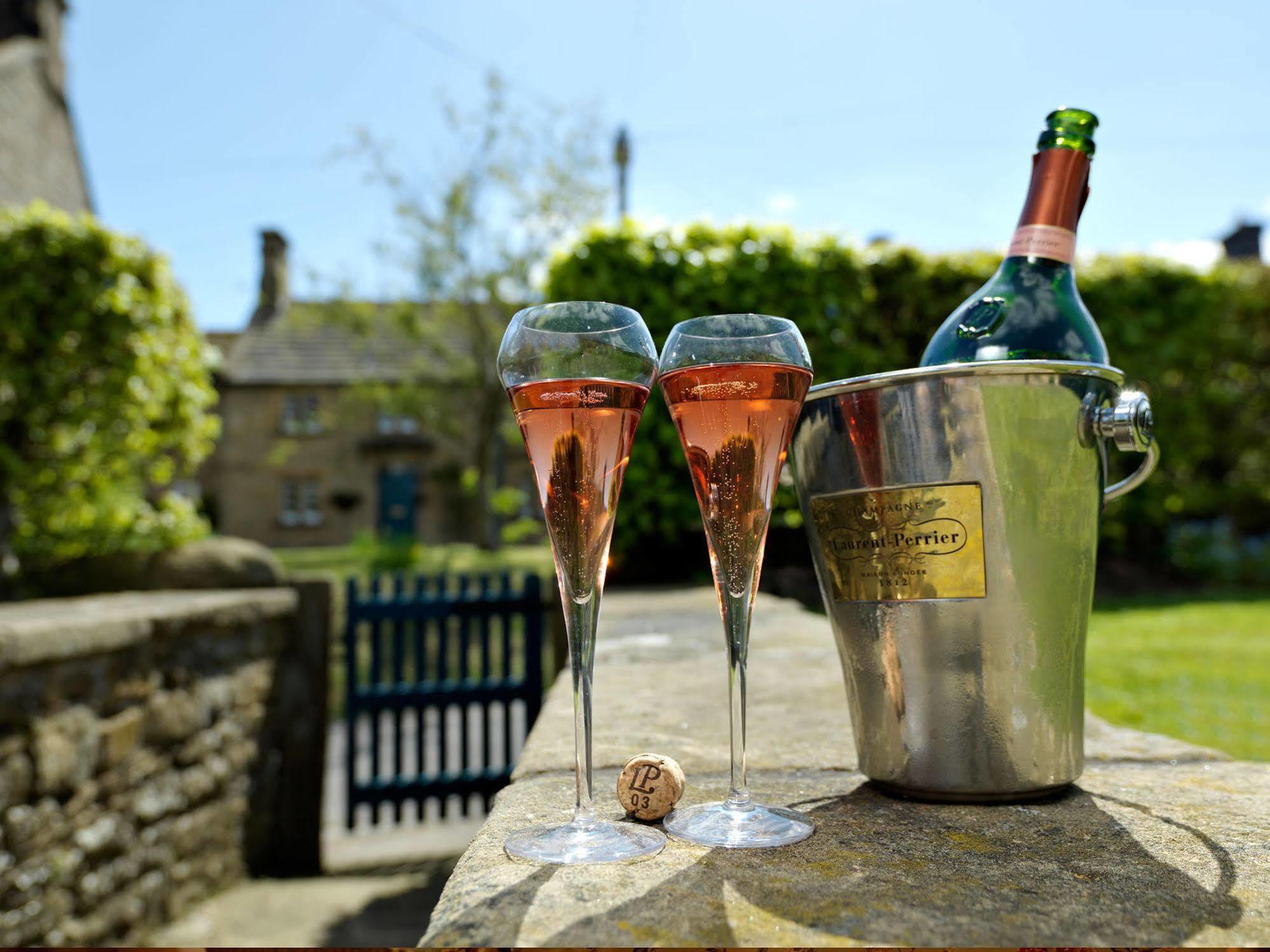 The Pilsley Inn - Chatsworth Baslow Exteriér fotografie